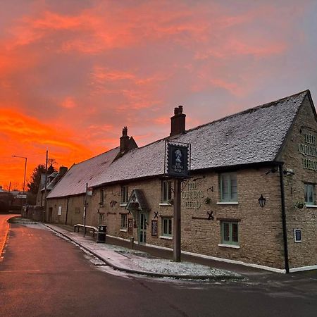 The Queens Head Inn 밀튼어네스트 외부 사진